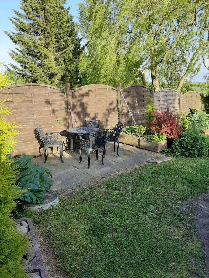 Kleines Ferienhaeuschen Apartment Kritzmow Exterior photo